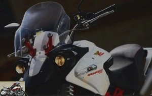 Moto Morini GranPasso 1200 front view