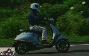 Vespa Elettrica electric scooter test