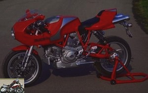 The Ducati MH900e, model 0000/2000