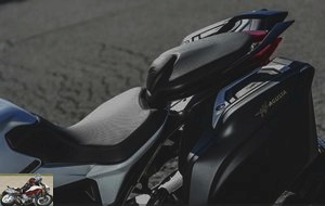 The saddle of the MV Agusta Turismo Veloce 800 Lusso SCS