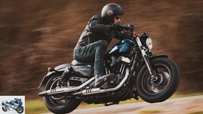 Top 10 Harley-Davidson top sellers from 2010 to 2019