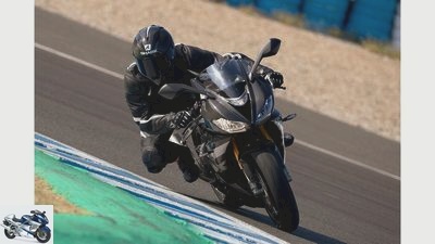 Triumph joins the BSB: Street Triple becomes a supersport race bike