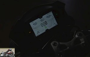 The very complete instrumentation of the Street Triple 765 RS