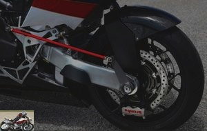 The front brakes of the Vyrus 986 M2 Strada