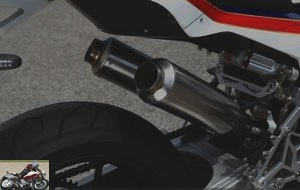 The rear shock absorber of the Vyrus 986 M2 Strada
