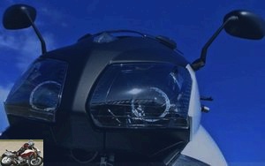 Headlight Yamaha TMax 530