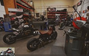 Two Yamaha prepas of VMAX and TMAX cut in the RSD workshop