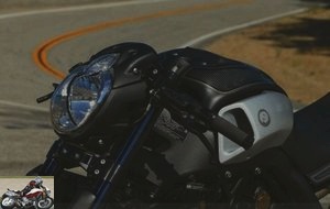 The VMAX has swapped its raised handlebars for sportier bracelets