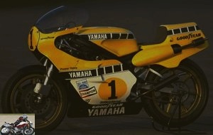 Test of the Yamaha YZR500 OW48R
