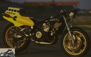 King Kenny's OW48R sits on an alloy frame