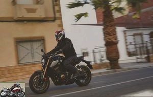 Honda CB650R easy in town