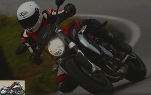 MV Agusta fitted with Michelin PilotPower3 tires