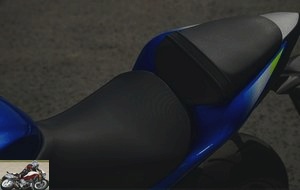 Suzuki GSX-S 1000 F two-seater seat