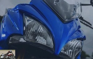 Suzuki GSX-S 1000 F headlights