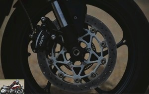 Front brake of the Triumph Street Triple S A2