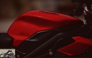 The tank of the Triumph Street Triple S A2