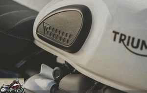 Triumph Street Twin fuel tank