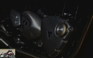 Triumph Thruxton 1200 R engine