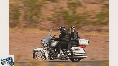 On the move: through California by motorcycle