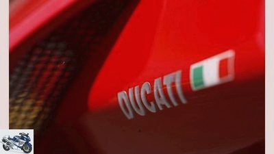 Comparison test Ducati 1098S, Honda Fireblade, KTM 1190 RC8, Triumph Daytona 675, Yamaha YZF-R6