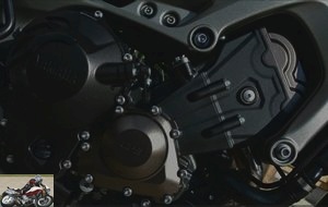 Yamaha MT-09 3 cylinder engine