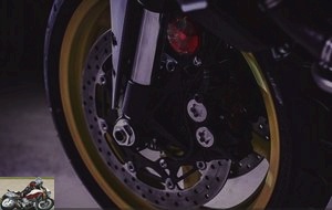 Yamaha MT-10 brakes