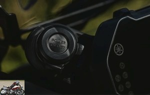 Yamaha Niken GT 12V socket