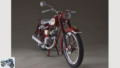 Yamaha Paper Crafts Motorcycle works of art made of paper