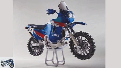 Yamaha Paper Crafts Motorcycle works of art made of paper