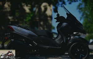 Yamaha Tricity 300 ¿scooter o moto? – Gasogeno98