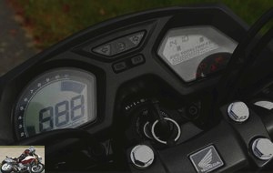 Honda CB 650 F digital speedometer