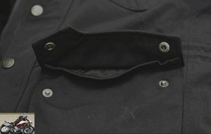 Outside pocket with press-stud flap