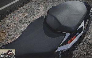 KTM 690 Duke saddle