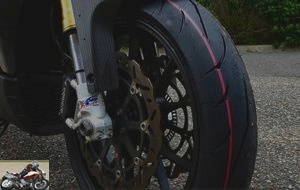 Test: Mitas SportForce + tires, new front tire