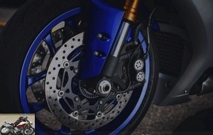 Yamaha YZF R1 and R1M calipers and brakes