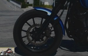 Front wheel of the Yamaha XV 950 Racer