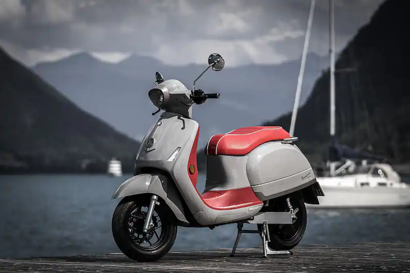 KUMPAN ELECTRIC 54i: Gnite: This scooter could be your next second car-gnite