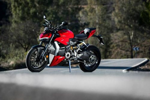 Driving Report Ducati Streetfighter V2-Driving Report Ducati Streetfighter fight
